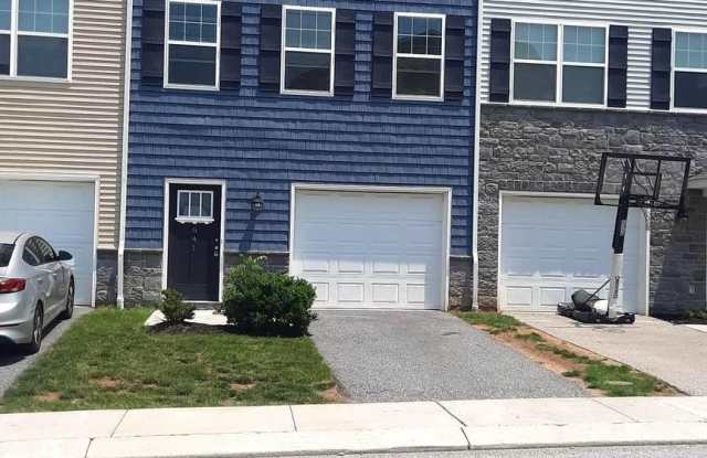 841 SCHOONER LANE - 841 Schooner Lane, Cumberland County, PA 17050 841 SCHOONER LANE - 841 Schooner Lane, Cumberland County, PA 17050