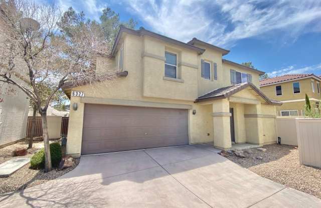 CUTE 3 BEDROOM /2.5 BATHROOM SINGLE FAMILY HOME, W/ 2 CAR GARAGE Gallery 1