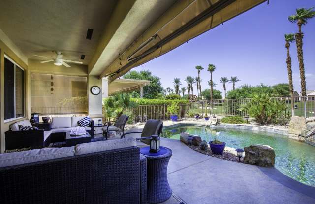37905 Pineknoll Avenue Gallery 3