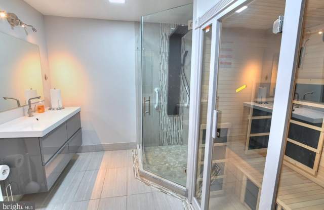 4304 SILAS HUTCHINSON DR Gallery 2