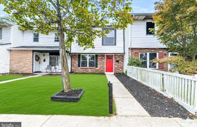 4 MAGNOLIA Court photos photos