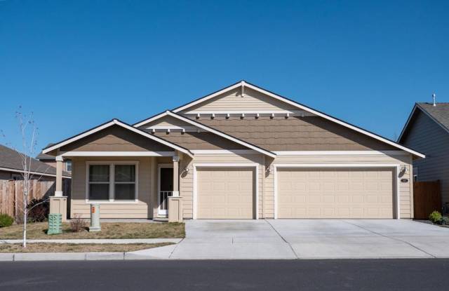 Premiere Home in the 27 Elm Community! 612 NW 25th photos photos