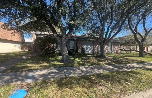 5026 Meandering unit: A photos photos