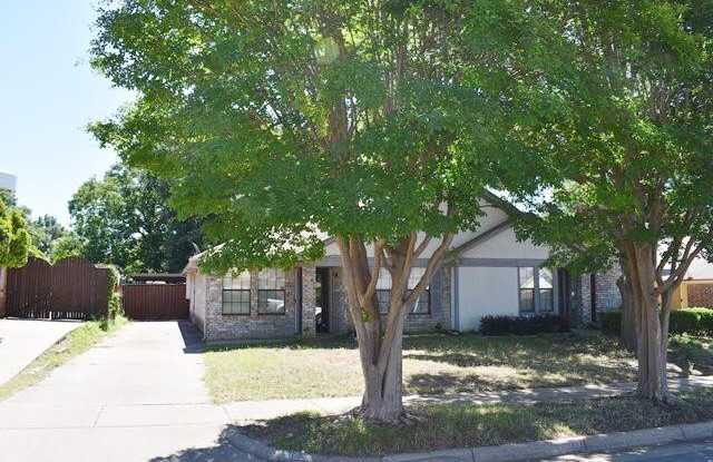 2802 Brittany Drive Gallery 3