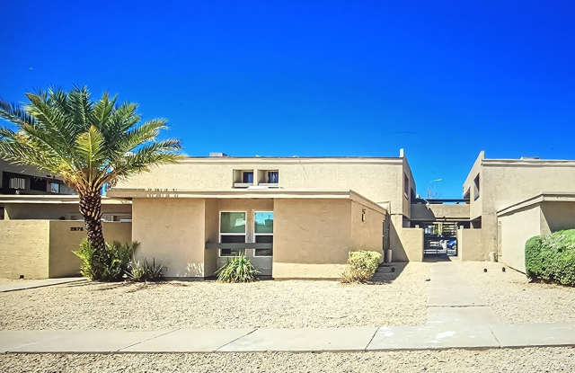 2676 N 43rd Avenue unit: Apt A photos photos