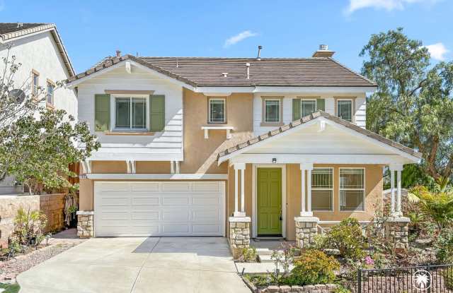 Stylish 4B/3BA Home with Upgraded Kitchen  Private Backyard photos photos