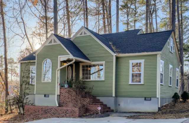 3 Bedroom Durham Retreat with Office Available Early July - 1716 Chester Springs Road, Durham, NC 27707