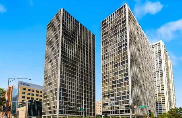 340 W Diversey Parkway photos photos