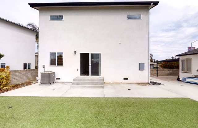 4BD/2BA on Montezuma Gallery 3