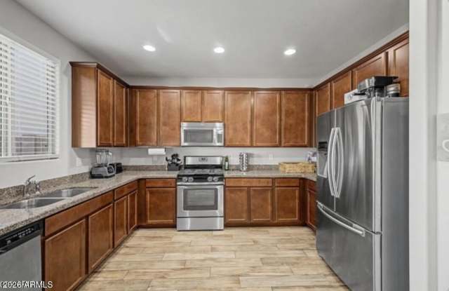 18157 W CAROL Avenue Gallery 3