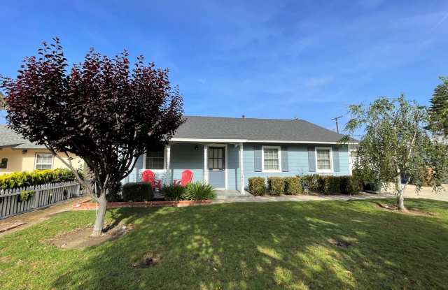 Quaint Home in Desirable Midtown Neighborhood! photos photos