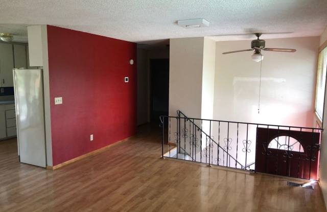 617 SE 6th Gallery 2