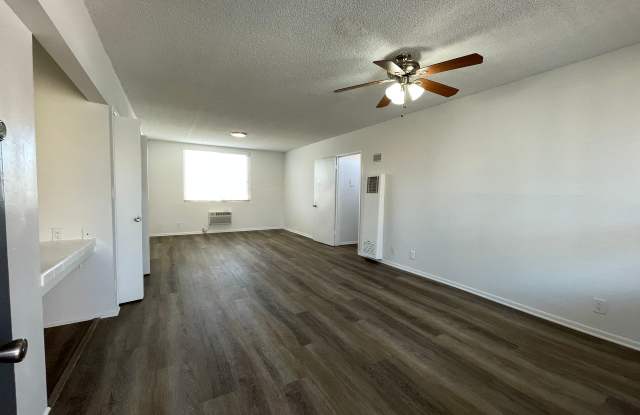 7351 Variel Ave. photos photos