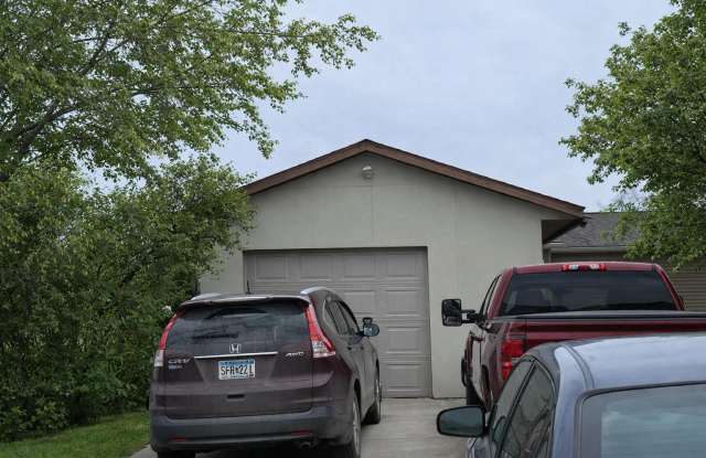 106 11th St Ne photos photos