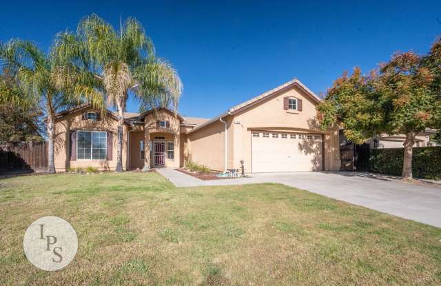 NorthWest Fresno Home, 3BR/2BA, Built 2005 - CUSD w/ Lots of Nearby Amenities! photos photos