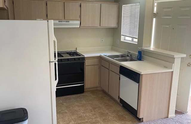 321 Inger Dr Unit D-18 photos photos