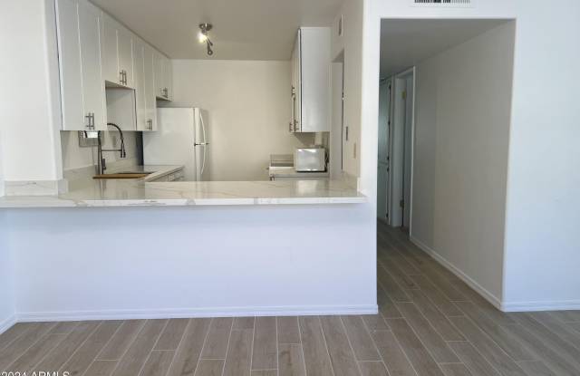 37626 N TRANQUIL Trail Gallery 2