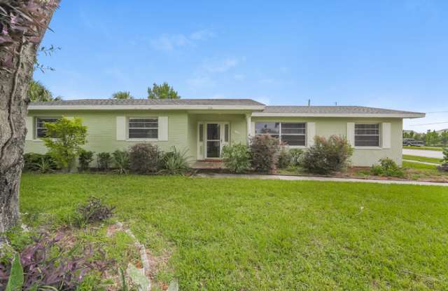 6142 Donegal West photos photos