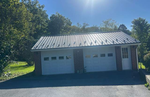 3 bedroom, 1 bath house Gallery 3