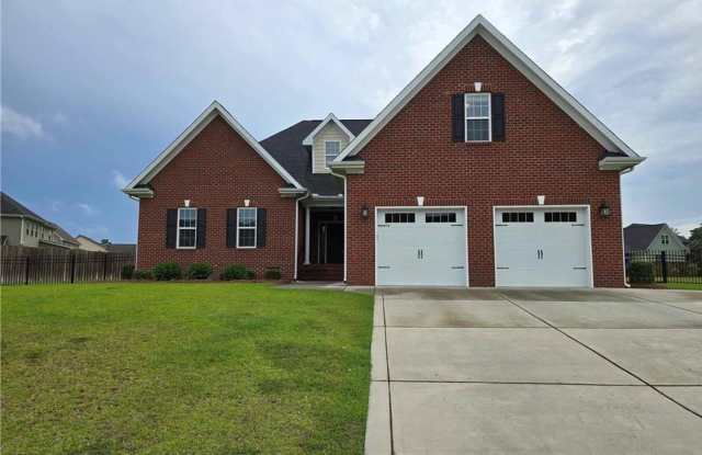 Rental in gated Gates Four! photos photos