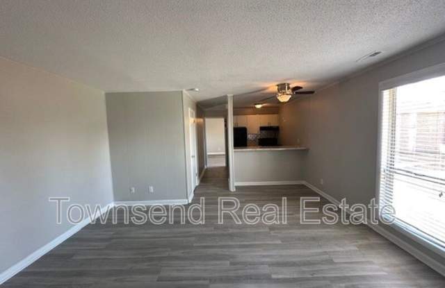 5850-E Century Oaks Drive photos photos 5850-E Century Oaks Drive photos photos