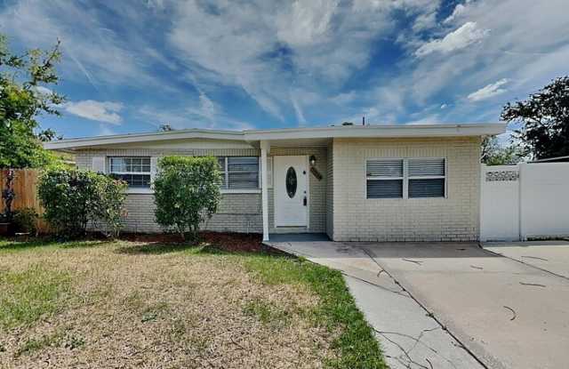 2514 10th Avenue Drive East photos photos