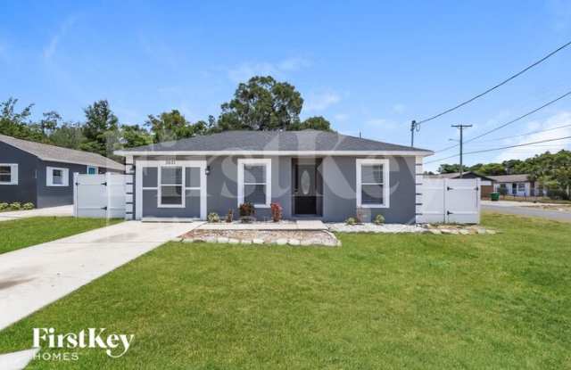 3601 North Whittier Street photos photos