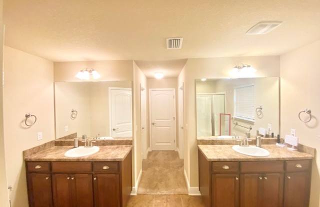 6040 Trestle Street Crestview, FL 32536 photos photos