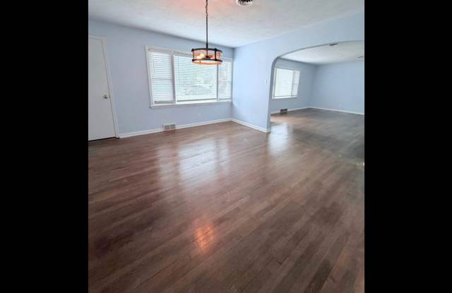 2333 Southview Drive Gallery 4