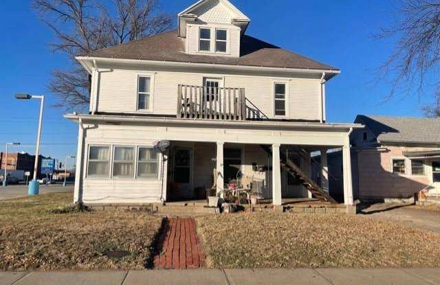 211 East 7th photos photos