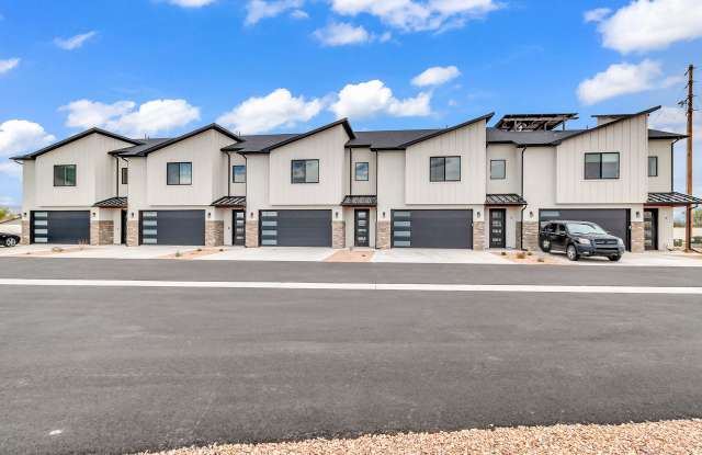 681 28 Road #8 - 1 photos photos