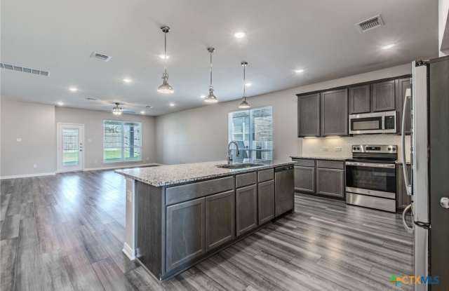 5072 Dickinson Loop Gallery 4