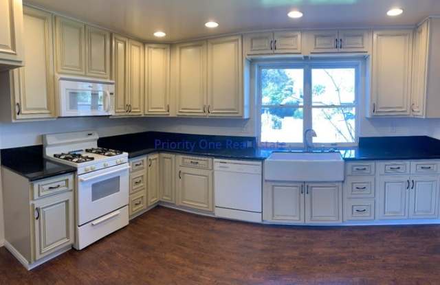4627 Judson Way Gallery 2