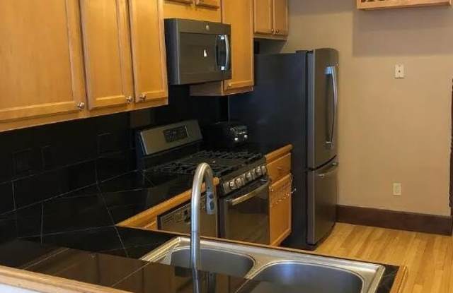 767 N Water St photos photos