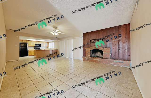 10430 N 48th Ln Gallery 4