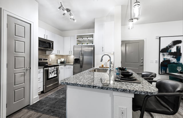 Cyan Craig Ranch Apartments Gallery 4