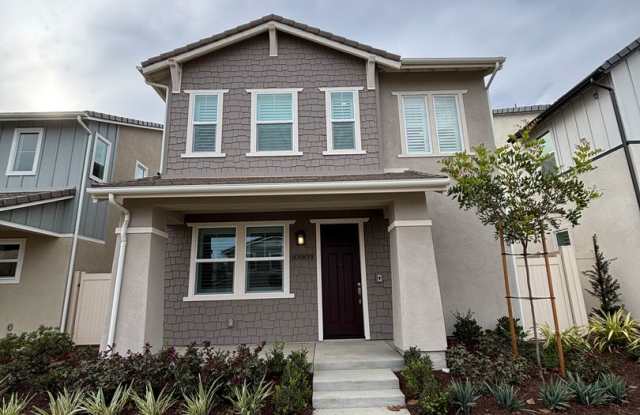 Gorgeous New Build in East Ventura photos photos