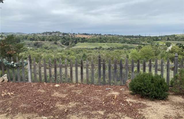 27335 Jardines Gallery 2