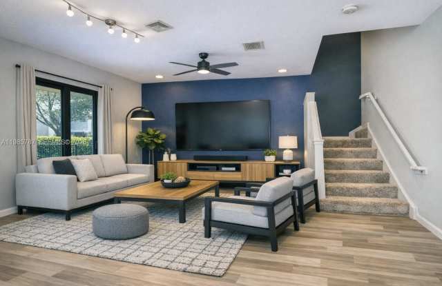 760 Northeast 193rd Terrace Gallery 3
