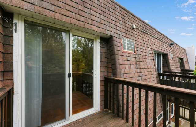 Cozy 1-Bedroom, 1 Bath Conshohocken Condo photos photos