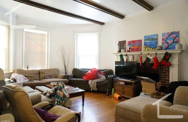 156 Thorndike St #2B Brookline MA 02446 photos photos