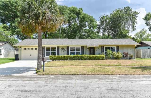 781 Little Pine Dr photos photos