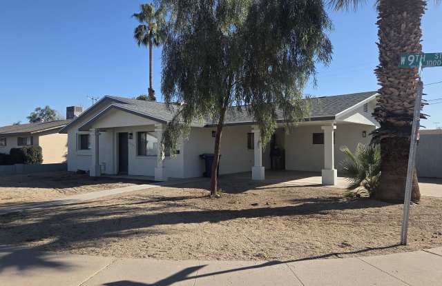 1051 W 9th St photos photos