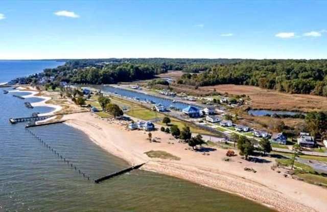 5230 BREEZY POINT RD photos photos