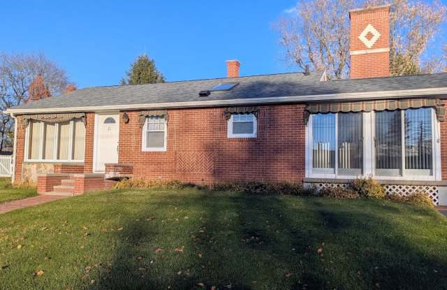 ***Please Respond Directly to the Online Listing, Calls May Not Be Returned*** photos photos