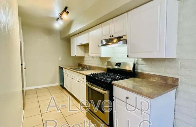 1854 North 5th Avenue - 1 Gallery 4