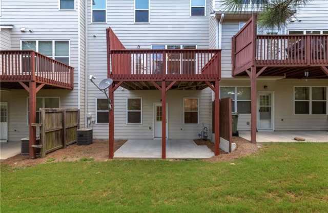 6241 Sawtooth Oak Court Gallery 3