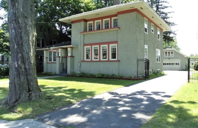221 Flower Ave W - 221 West Flower Avenue, Watertown, NY 13601