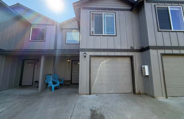 Reindeer Heights Townhouse in Redmond Gallery 3