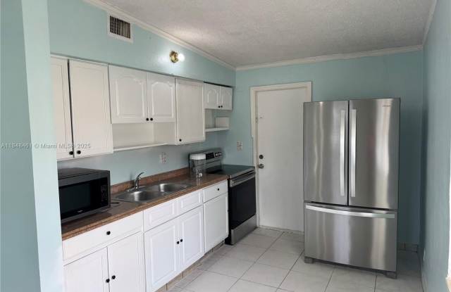 2130 Rutland St photos photos